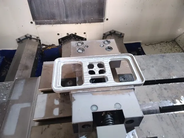 CNC üretim parça görseli 6